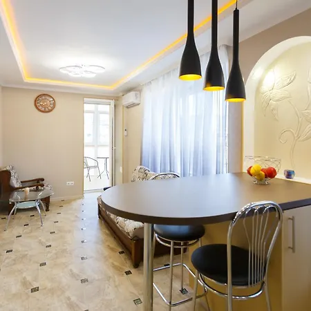 Appartamento Near Railway Station Kiev